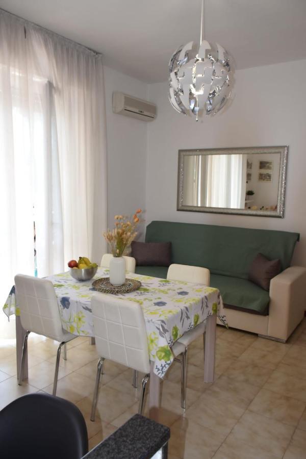 Ferienwohnung Casa Vacanze Serena Como Exterior foto