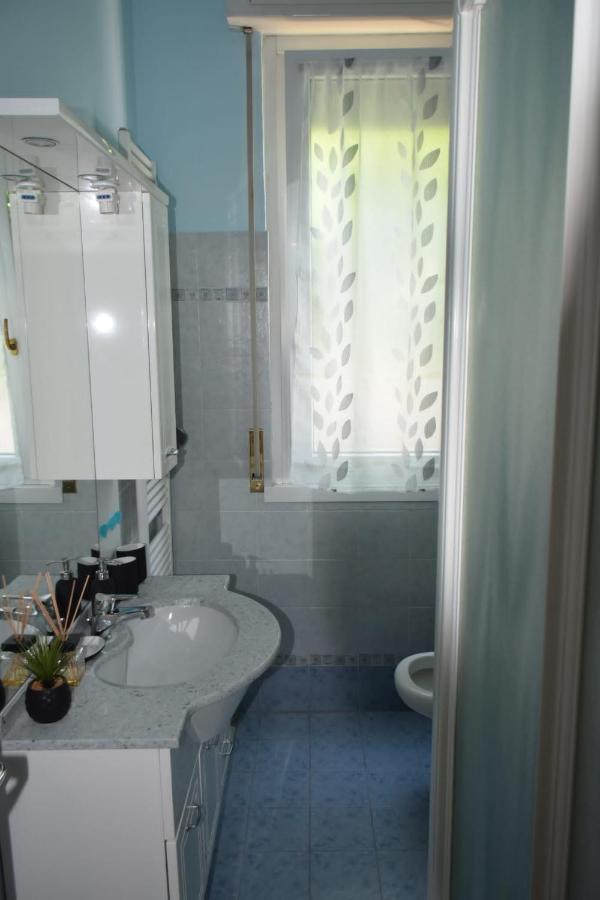 Ferienwohnung Casa Vacanze Serena Como Exterior foto