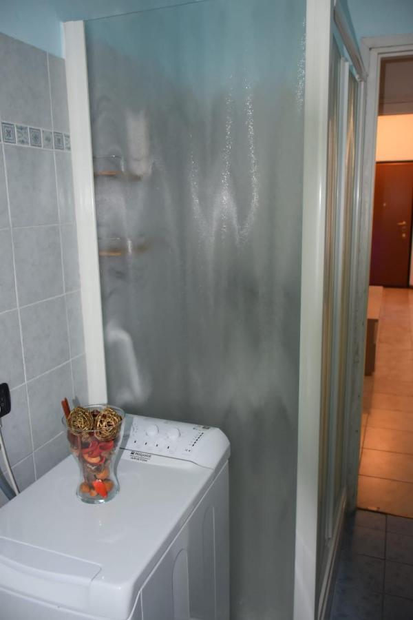 Ferienwohnung Casa Vacanze Serena Como Exterior foto